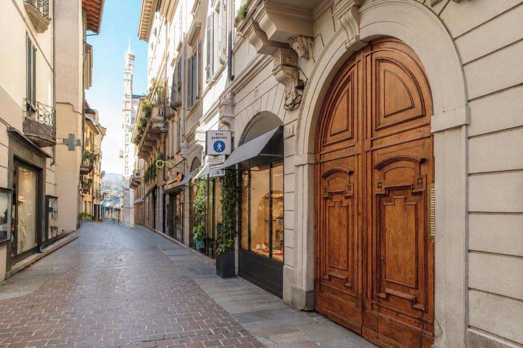 Vittorio Emanuele Apartment - Downtown Como - 5