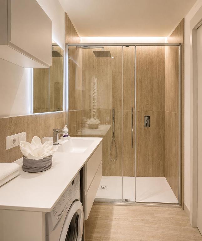 Vittorio Emanuele Apartment - Downtown Como - 4