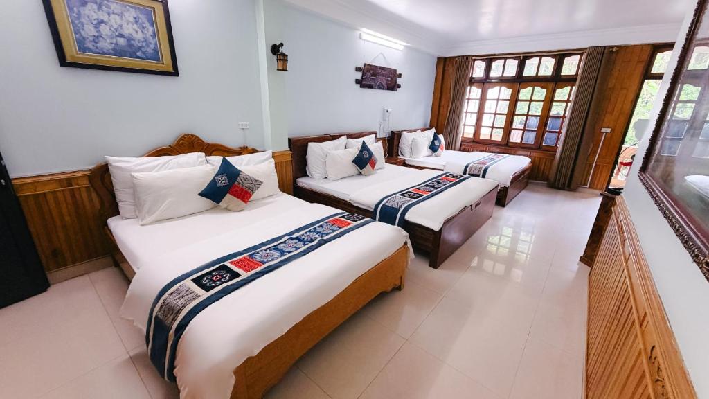 Khuyen Ngoc Hotel