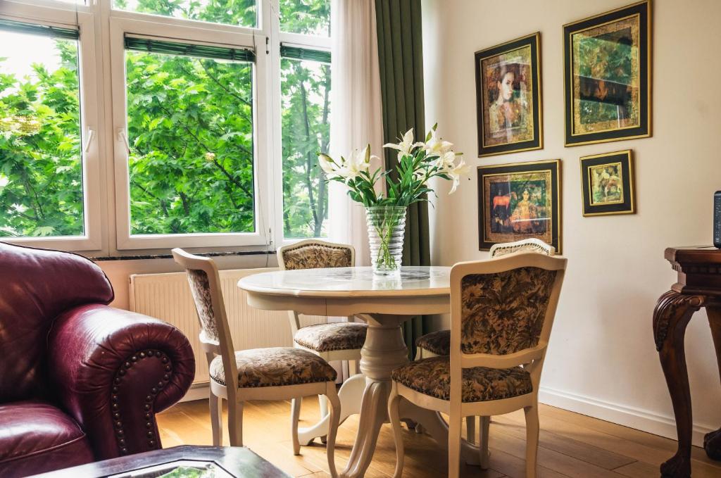 Engadin Spacious and Central 2BDR - 5