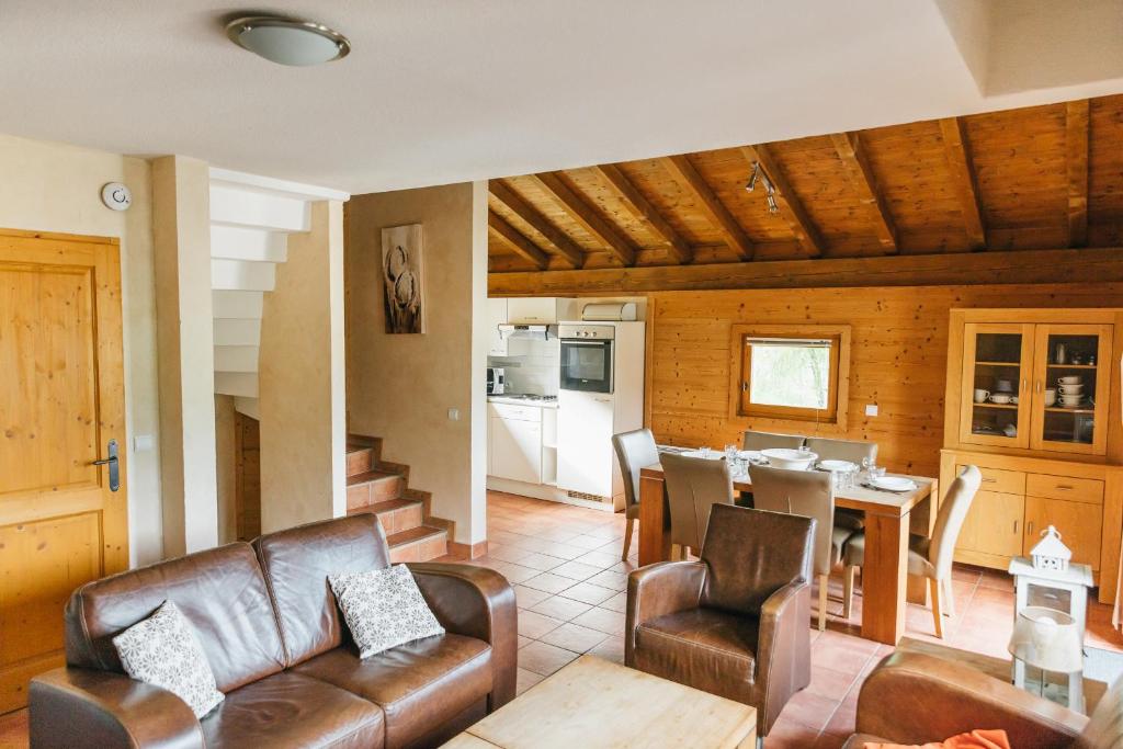 Chalets de luxe (6p) Avec 3 chambres et salles de bains. Centre Saint François Longchamp ski in- out - 4