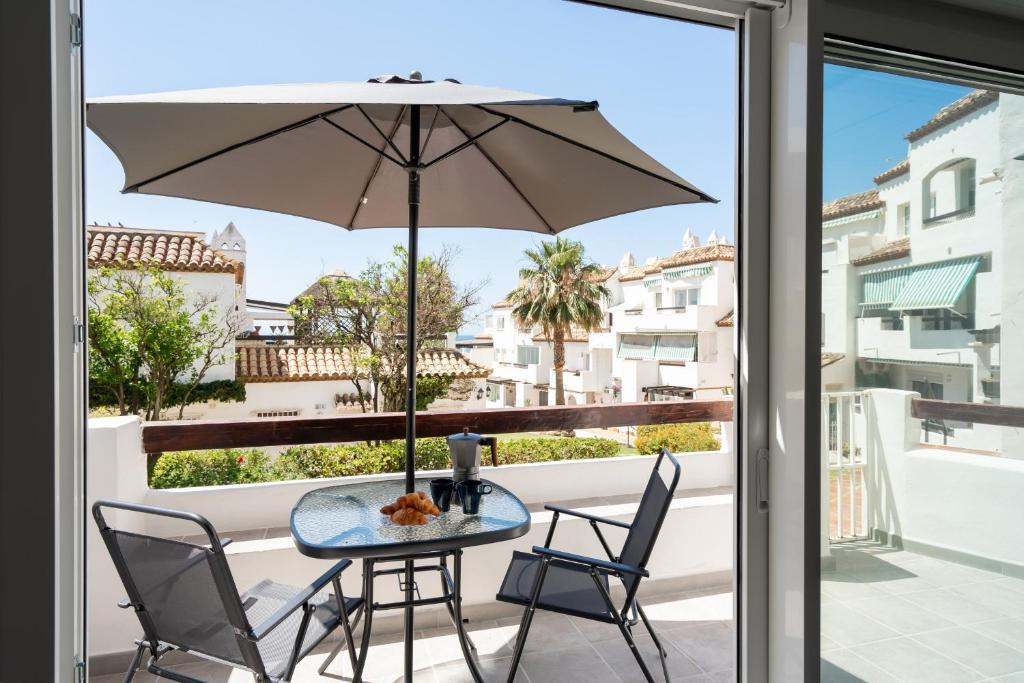 Playa Lucera - Front Line Beach Apartment - 5