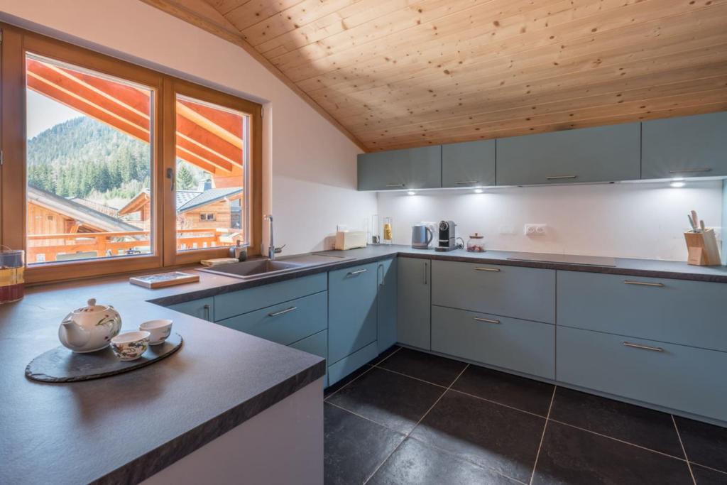 Large chalet for 10 with Mont Blanc's view - 4