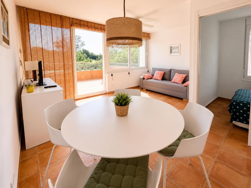 Precioso ático ideal parejas con vistas - 3