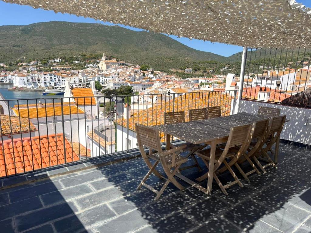 CREUS - Casa en el centro con vistas al mar - 2