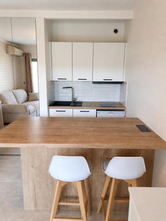 Studio avec Terrasse- Centre de Cannes - 4