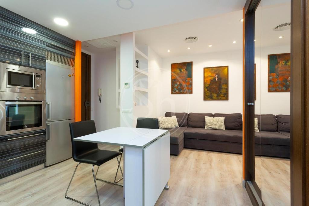 Sagrada Familia Cozy Eixample - 1