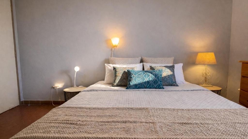 Terrace, parking, walking distance to Le Faubourg - 5