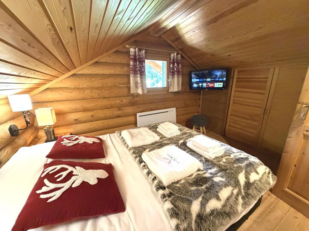 LE GRAND CERF Chalet en rondins avec SPA Jacuzzi - 5
