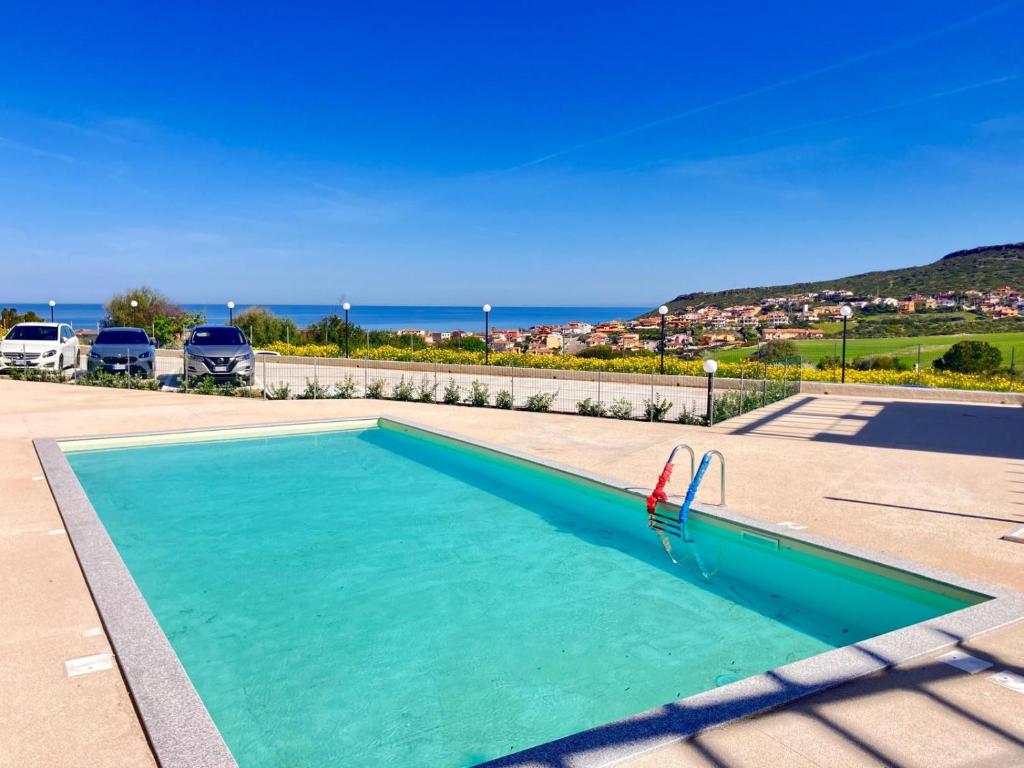 Appartamento con giardino, piscina e vista mare - 2