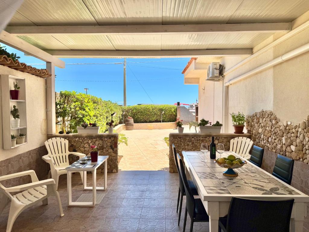 Villa Miranda near the sandy beach, parking & wifi - 2