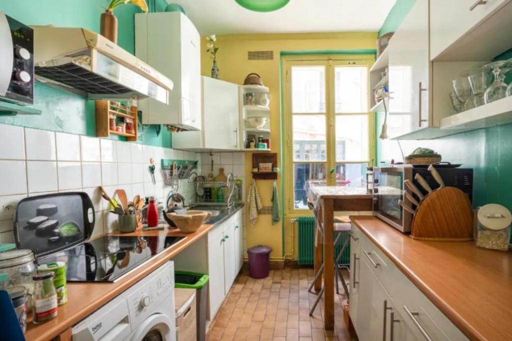 Vintage 2BD Apartment with Patio in Montmartre - 2