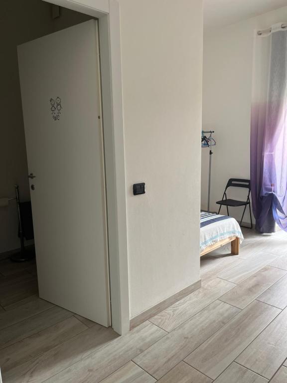 Il Cortile Como Single & Double Room in apartment NO HOTEL - 5
