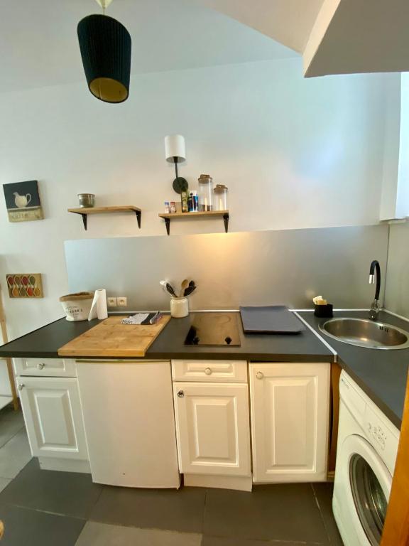 Studio proche Côte des Basques - 2