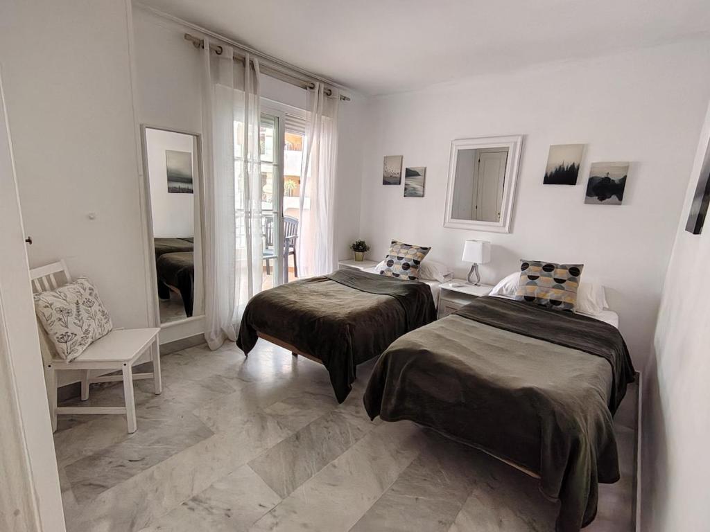 Luxury Apartment Near P Banus Sea and Mountain Views - 5