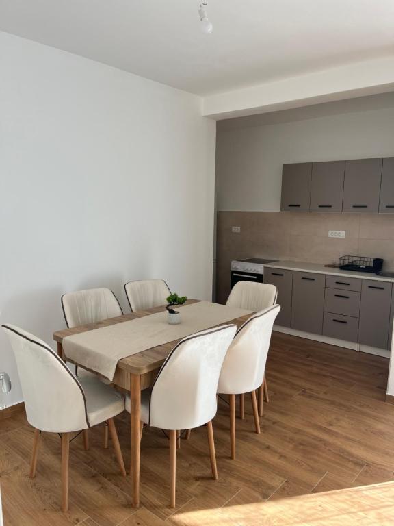 Lavender Apartment - 2