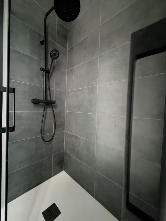 F Suite Madrid Center - 4