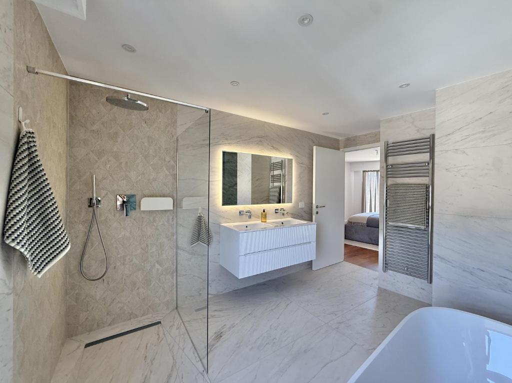 Rooftop 2bedrooms, 2bathrooms Jacuzzi & Sea View #2 - 3