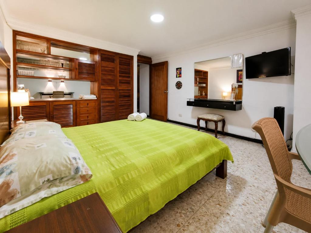 Habitación cómoda en el Oeste de Cali cerca de zonas turísticas - 3