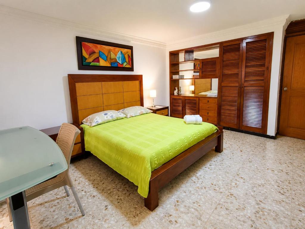 Habitación cómoda en el Oeste de Cali cerca de zonas turísticas - 1