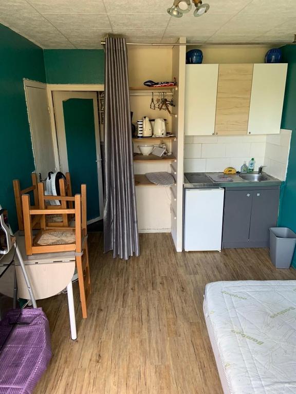 Petit appartement piscine - 2