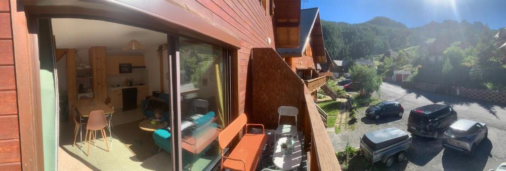 Triplex 6 personnes Chalet au pied des pistes - 5
