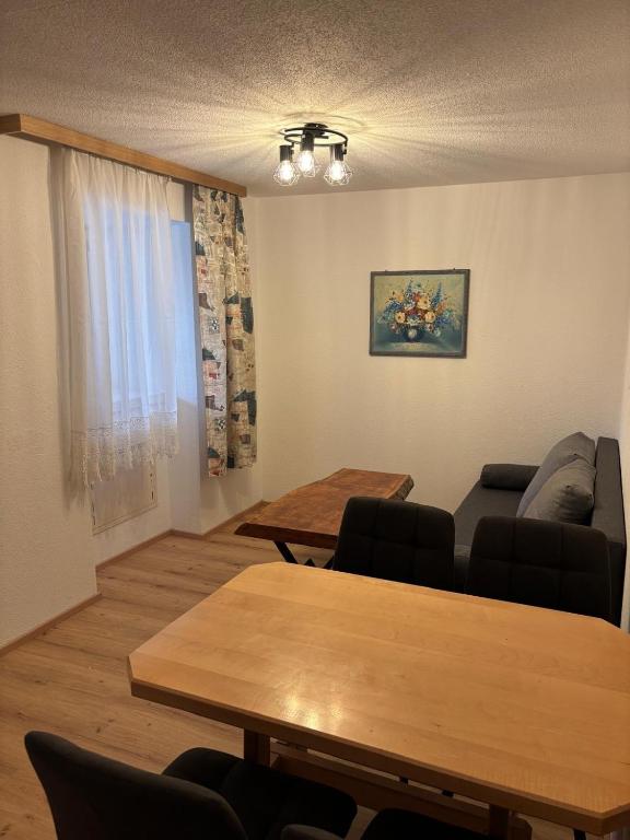 Elgi Apart - 2