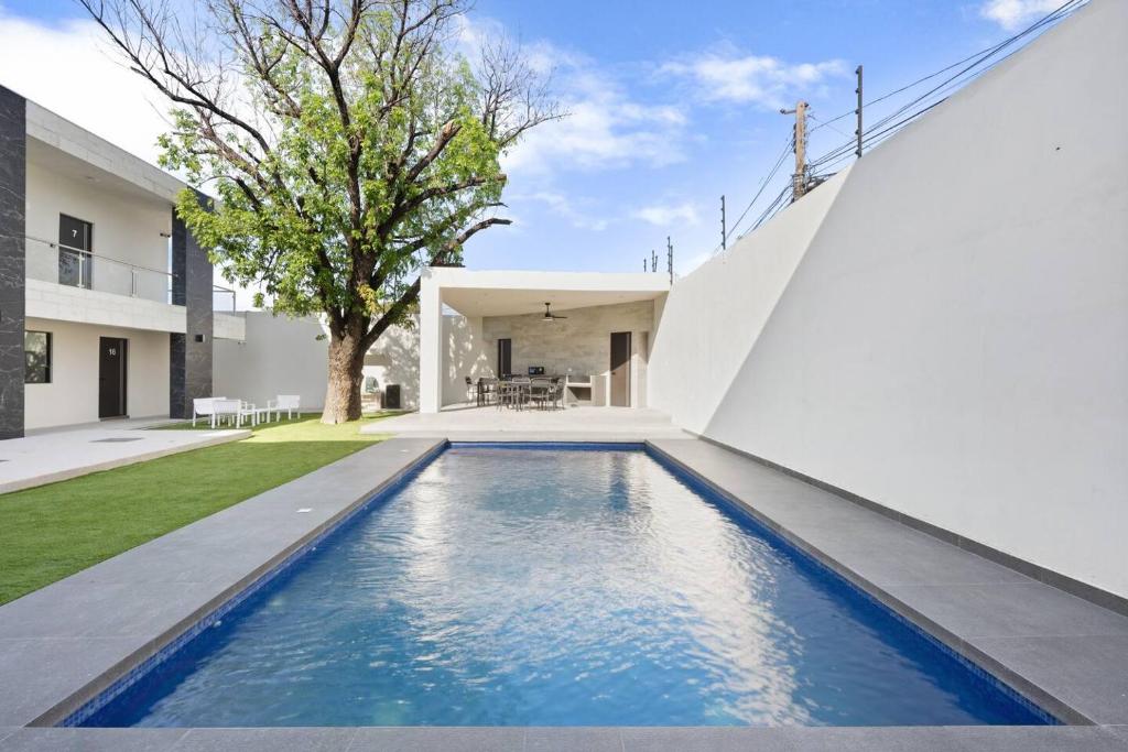 Stylish Loft in Zona Tec Alberca + Parilla - 2