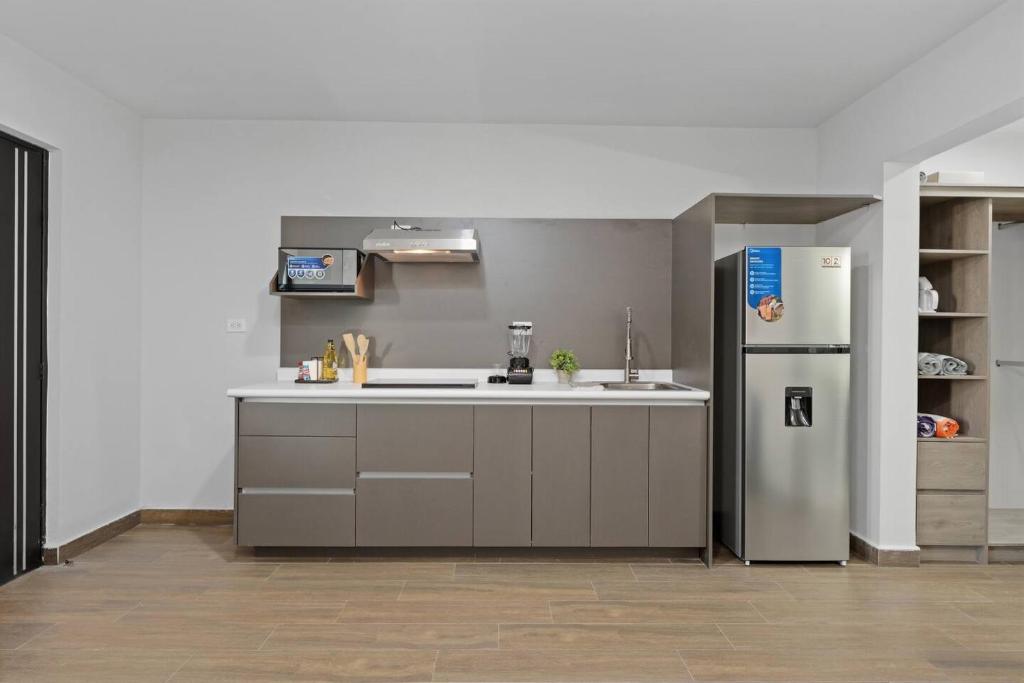 Stylish Loft in Zona Tec Alberca + Parilla - 3