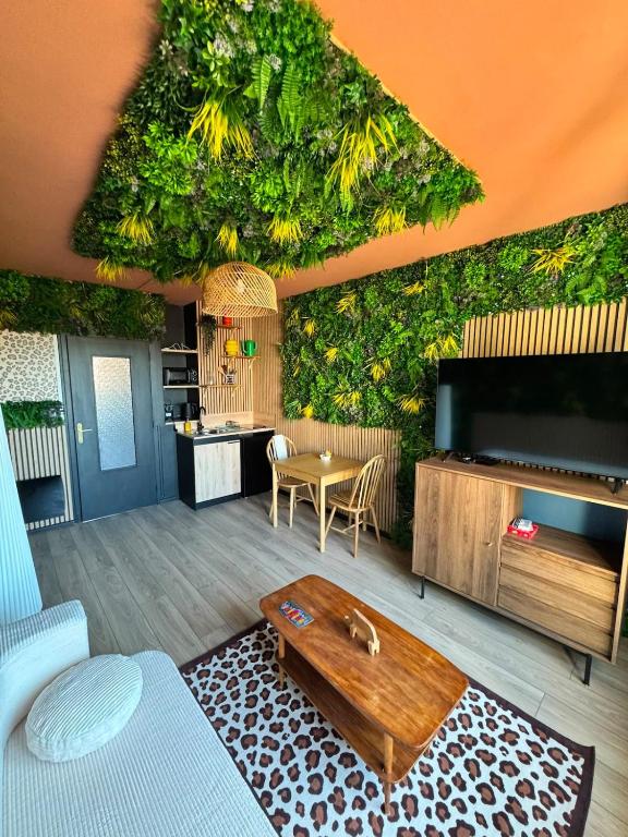 Mango Jungle - Trip to Grenoble - Fully equipped 1-bedroom apartment - 4