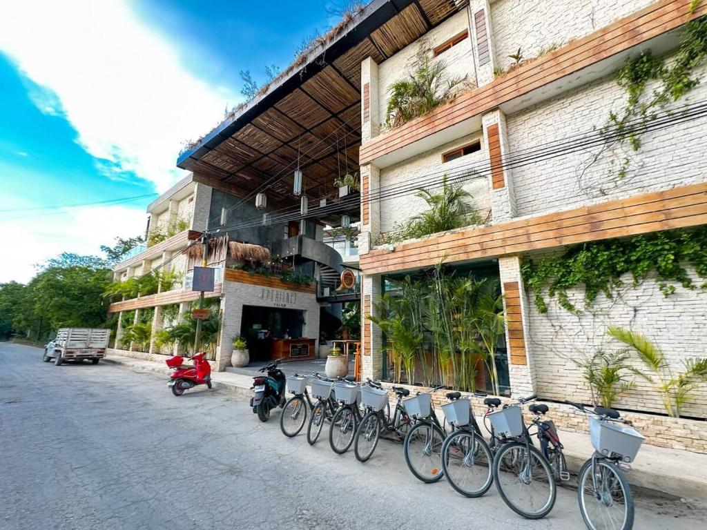 Condominio boho de lujo en La Veleta Alberca y terraza - 5