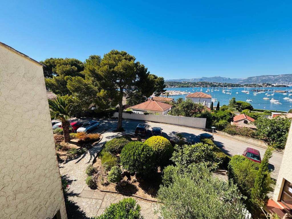 T2 Les Sablettes Piscine, Parking & Wi-Fi à 250 m de la plage - 4