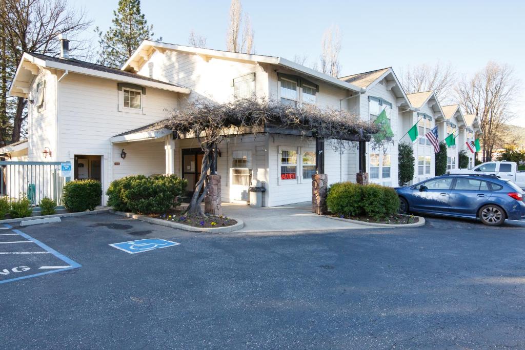 Murphys Inn Motel — Hotel in Murphys (CA)