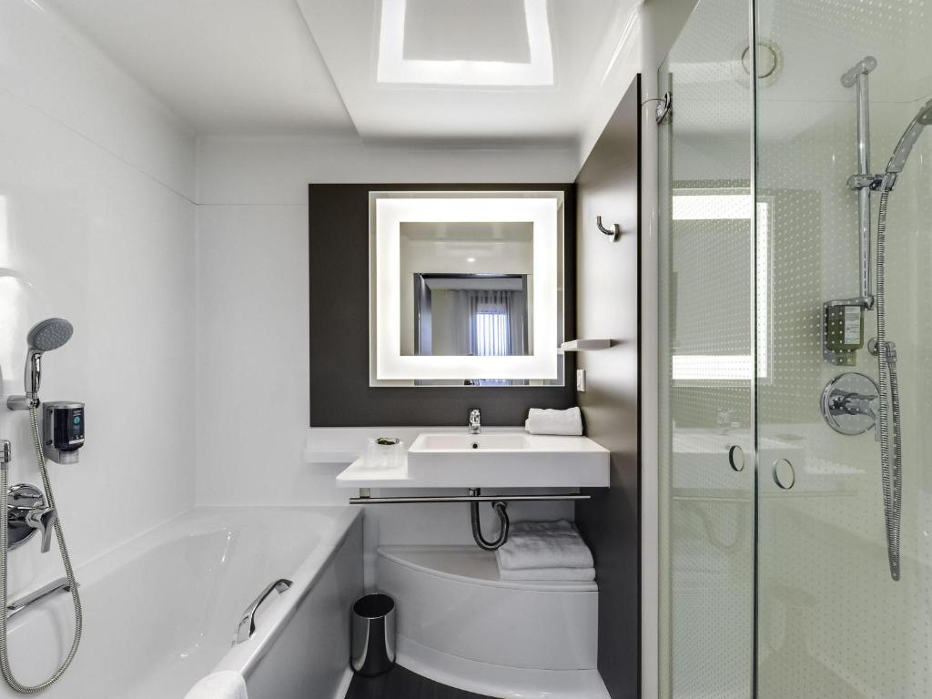 Novotel Suites Paris Montreuil Vincennes - 5