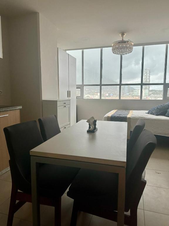 Amazing equipped loft excellent location - 5