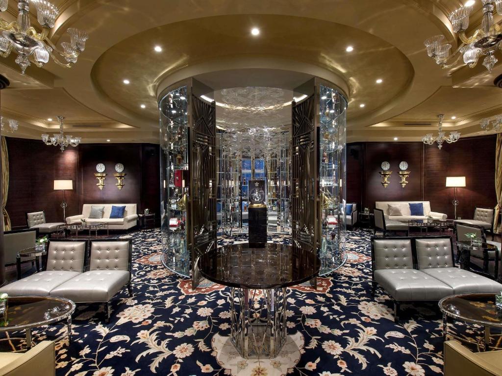 Bar/lounge