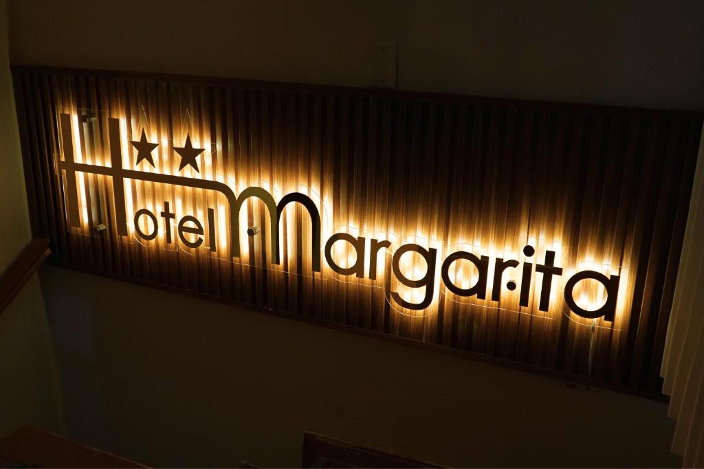 Hotel Margarita - 3
