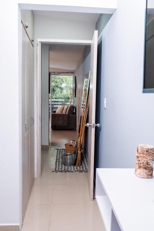 Ideal Home - 5
