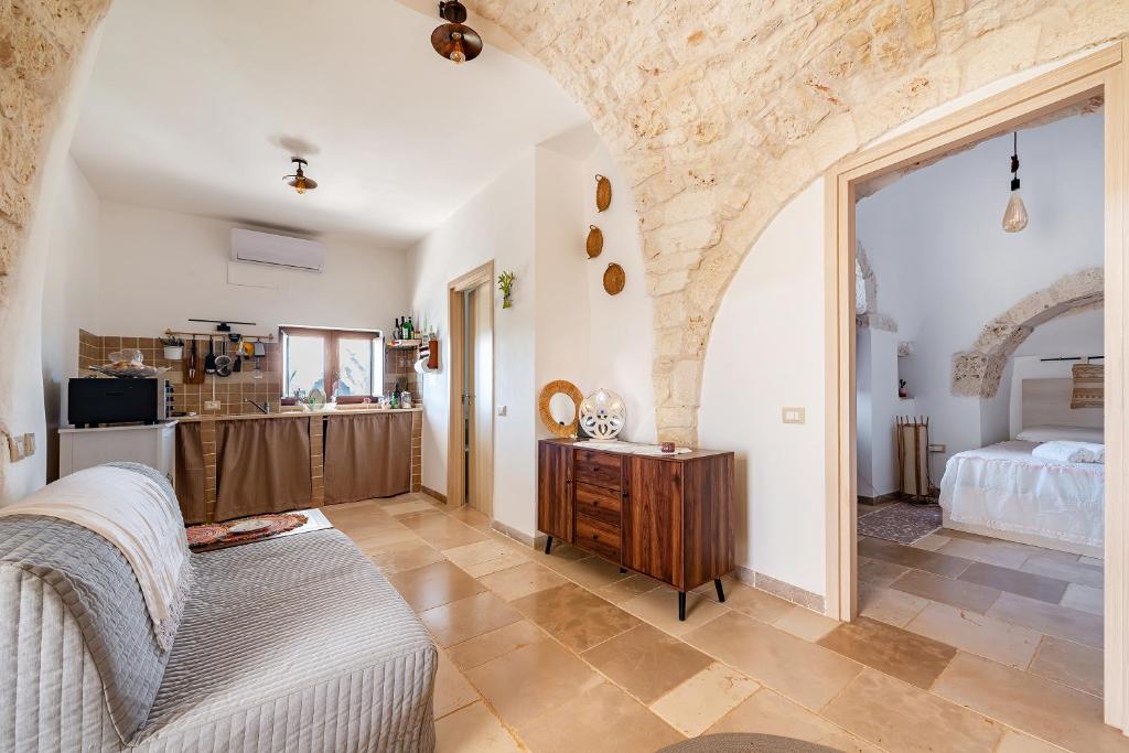 Trullo ConoSolo With Pool - Happy Rentals - 3