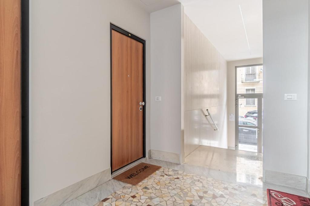 New house in Crocetta, Dante Metro Station - 2
