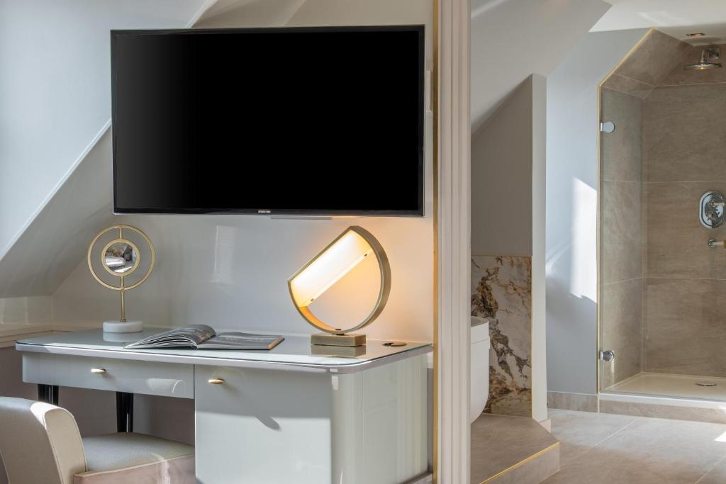 Hôtel Elysia by Inwood Hotels - 5