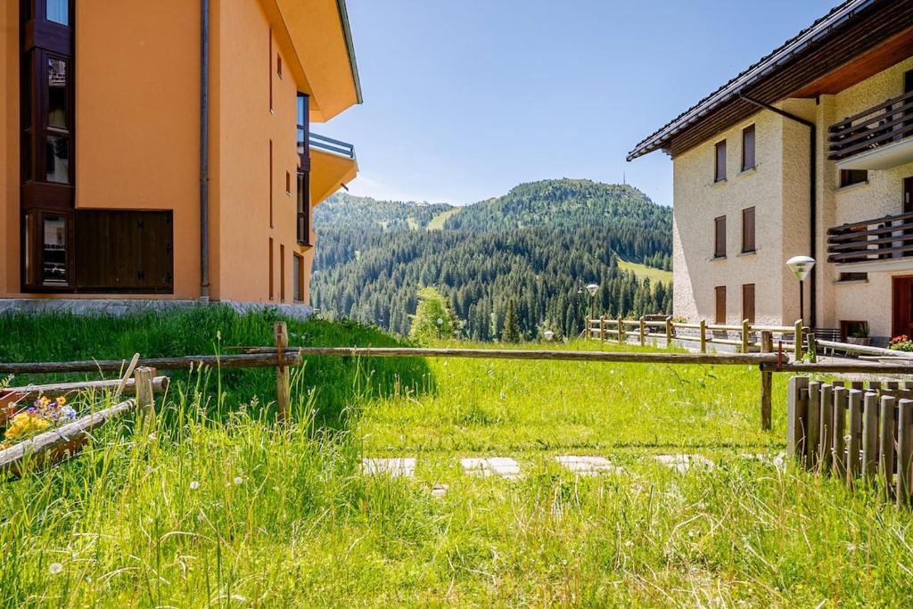 Chalet Campiglio Mountain View - Guardabassi Collection - 4