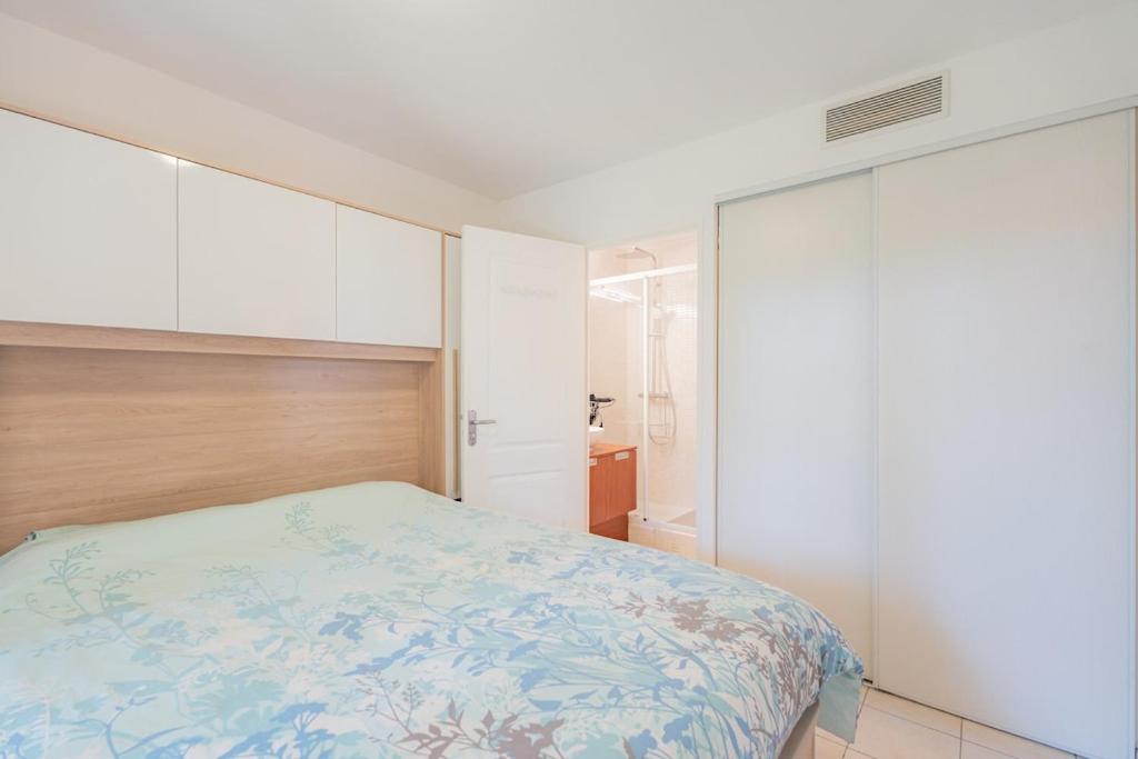 Comfortable Family Apartment Near Beach & Golf - 5