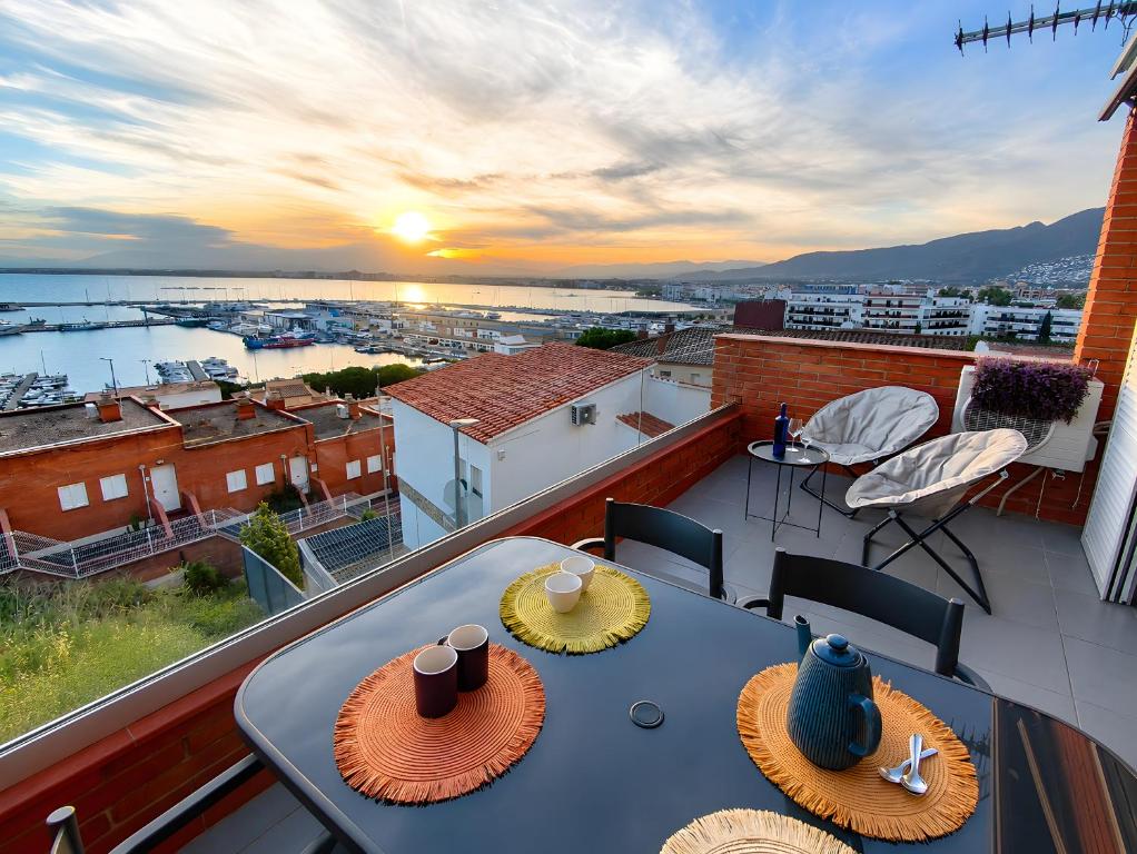 Golden Sunset Views - 1
