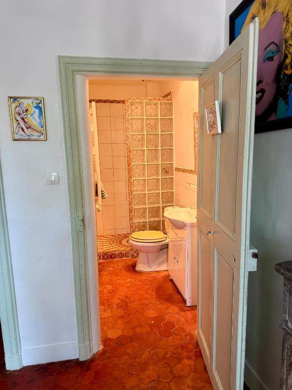 Suite Privative dans la Maison Louis XVI - 2 Pièces - 4