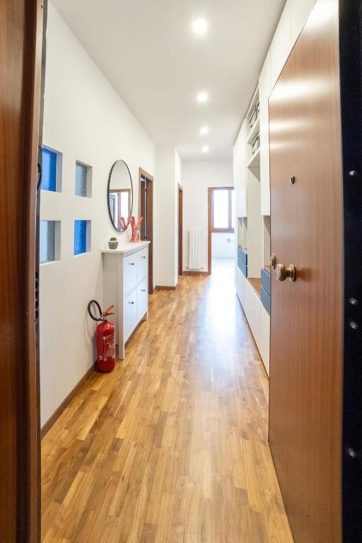 Realkasa Zacconi Apartment - 2