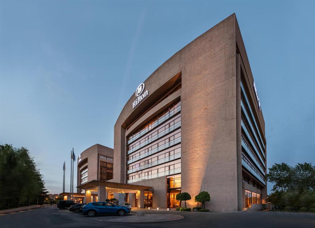 Hilton Madrid Airport - 1