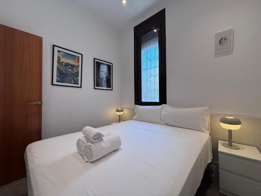 Private Terrace House near Camp Nou - 3