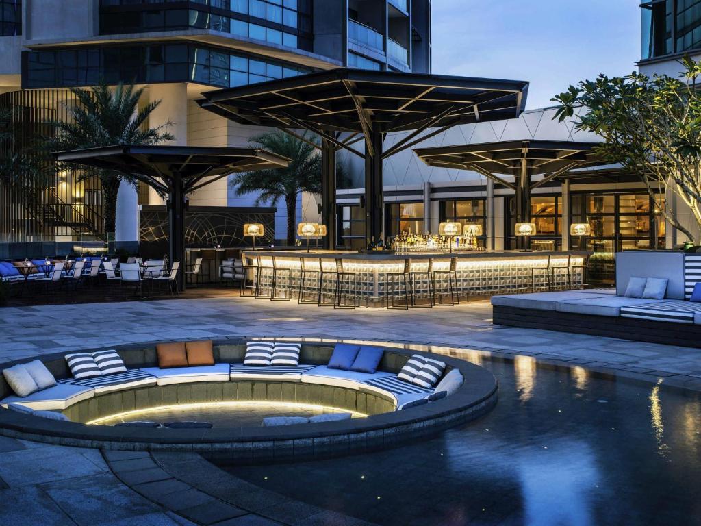 Bar/lounge