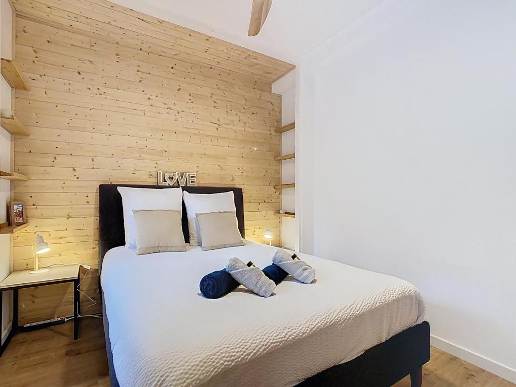 Le Catalan, centre ville, 4 personnes, 2 chambres, charme - 5